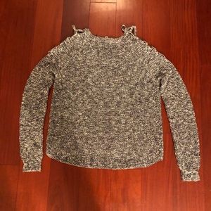 Girl’s Sweater (Size Large)